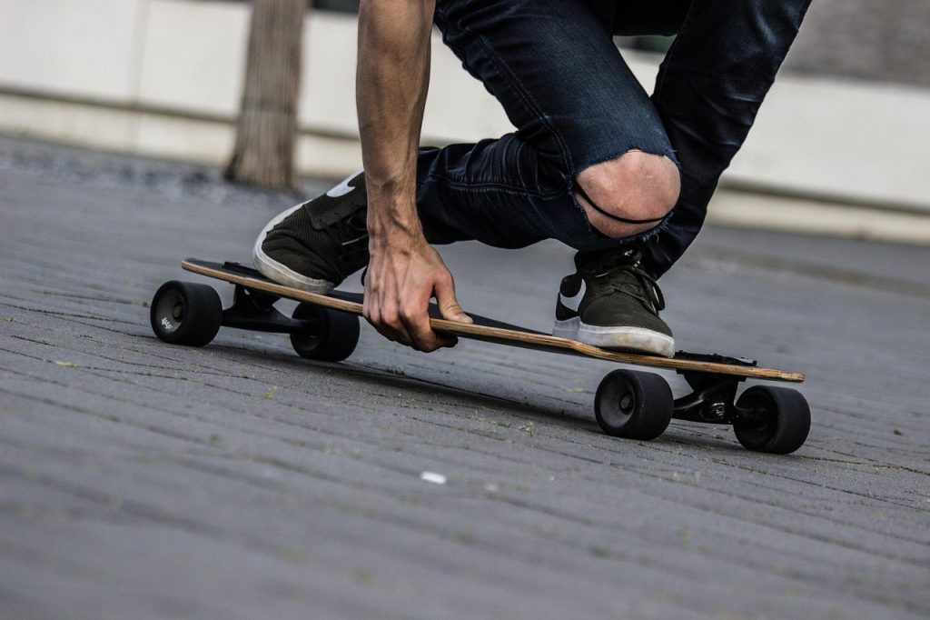 longboard 4544123 1280
